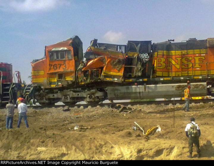 BNSF ES44DC Locomotive wrecked